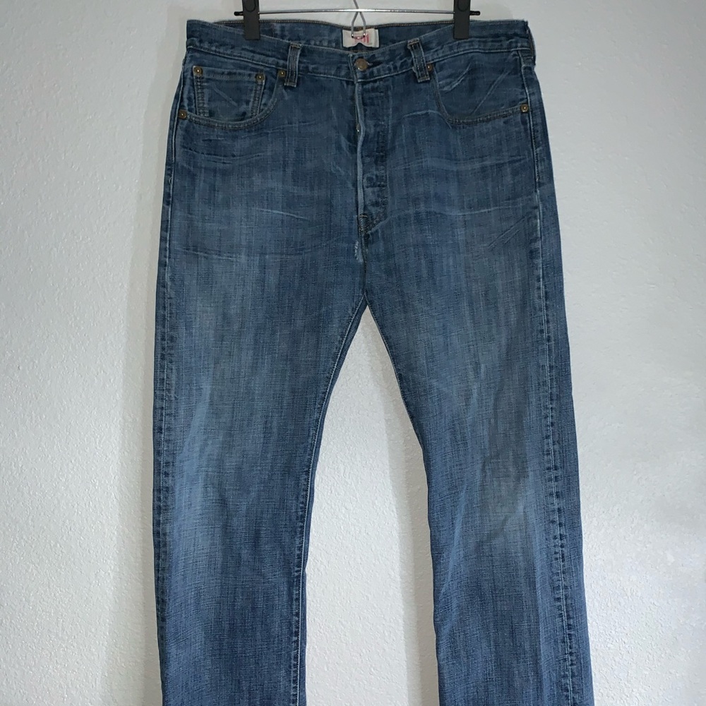 LEVI'S 501 Straight Leg Jeans
